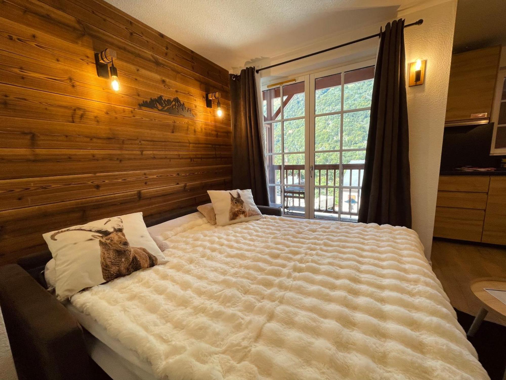 "La Cle Doree" Appartement Balcon Ensoleille Vue Montagne Wifi Cauterets Eksteriør bilde